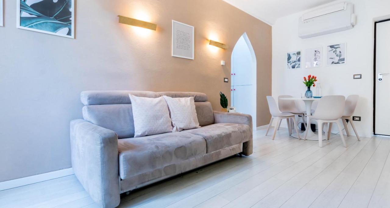 Appartement Joivy Vibrant Flat For 4 Near Parks, In Navigli à Milan Extérieur photo